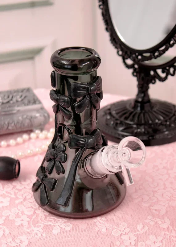 BLACK BOW BONG 6″