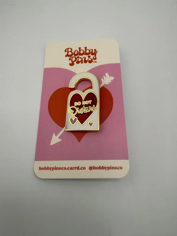Bobby Pins Co. Enamel Pin – Do Not Disturb