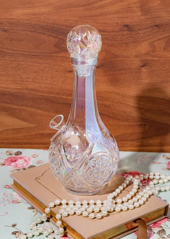 DECANTER BONG – CLEAR IRIDESCENT