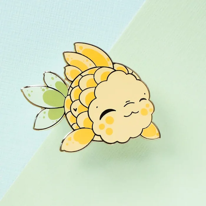 Evy Benita Enamel Pin – Flower Fish
