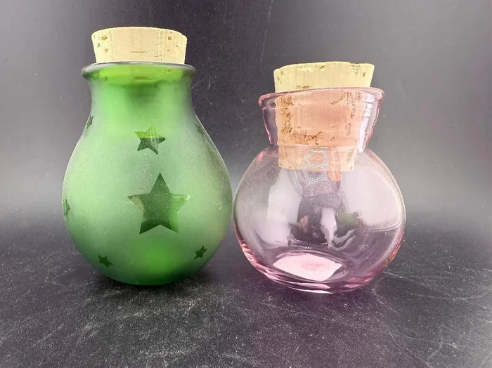 Filla John Glass Round Nug Cork Jars – Stars