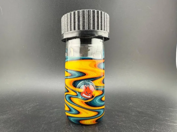 Highgrade Glass Glass Jar Medium – Fire & Ice Wig Wag Flame Boy & Wet Willy Millies