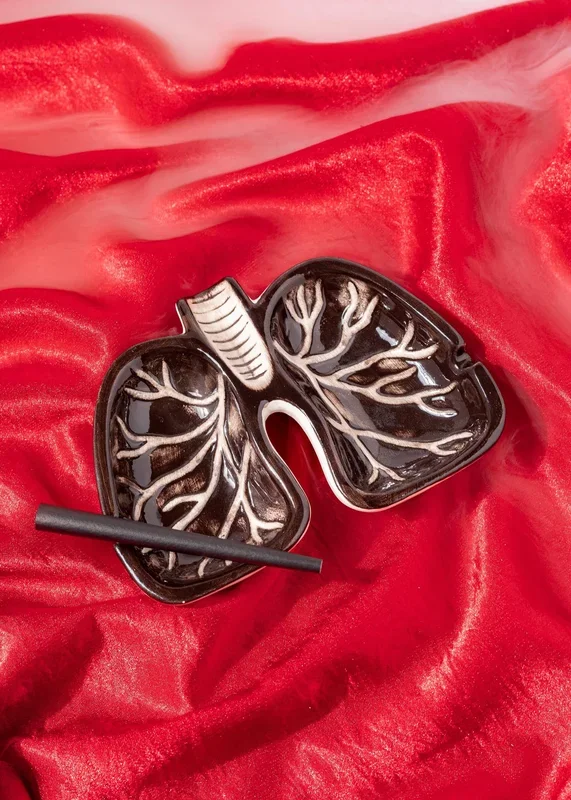 LUNG ASHTRAY