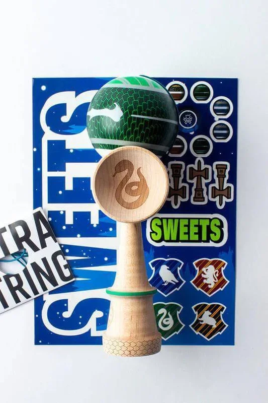Sweets Kendama – Sweets Lab V35 – Sticky Clear