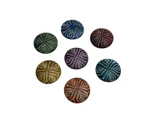 ZenN – Seven Chakras Colours w/ Engraving Pebble Ash Catcher